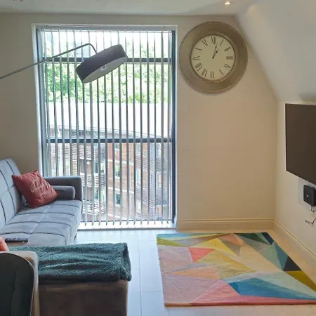 Mpl Luxury City - Free Netflix & Prime - First Direct Arena- Trinity Shopping - Sleeps 3-4 Apartment Leeds (West Yorkshire)