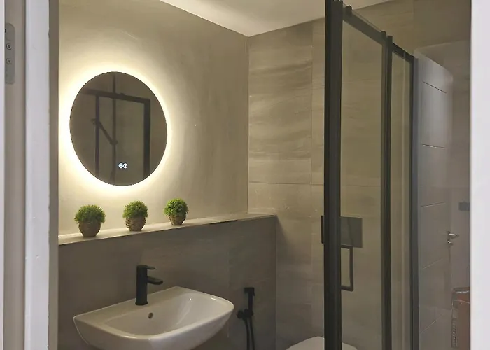 Mpl Luxury City - Free Netflix & Prime - First Direct Arena- Trinity Shopping - Sleeps 3-4 Апартаменти