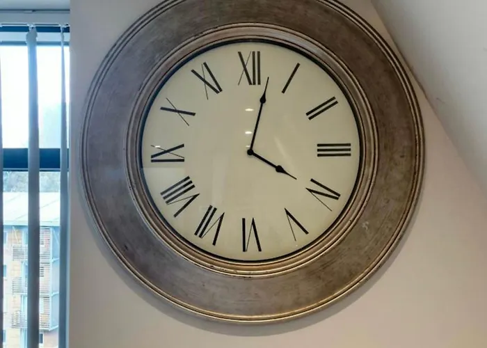 Mpl Luxury City - Free Netflix & Prime - First Direct Arena- Trinity Shopping - Sleeps 3-4 Апартаменти *