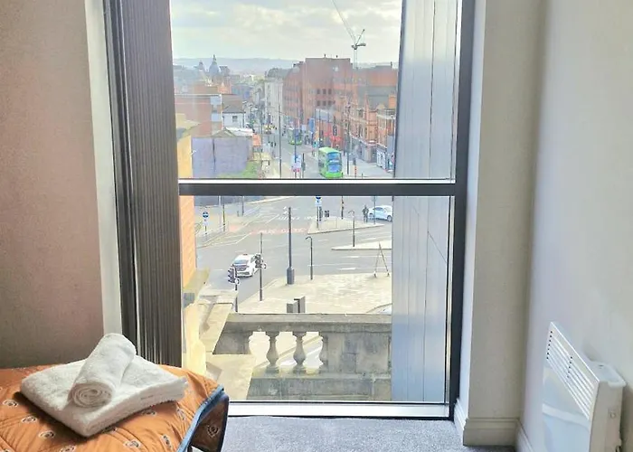 Апартаменти Mpl Luxury City - Free Netflix & Prime - First Direct Arena- Trinity Shopping - Sleeps 3-4 *