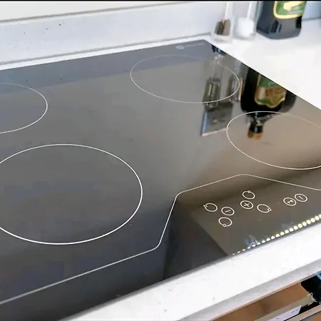 Apartamento Mpl Luxury City - Free Netflix & Prime - First Direct Arena- Trinity Shopping - Sleeps 3-4 *